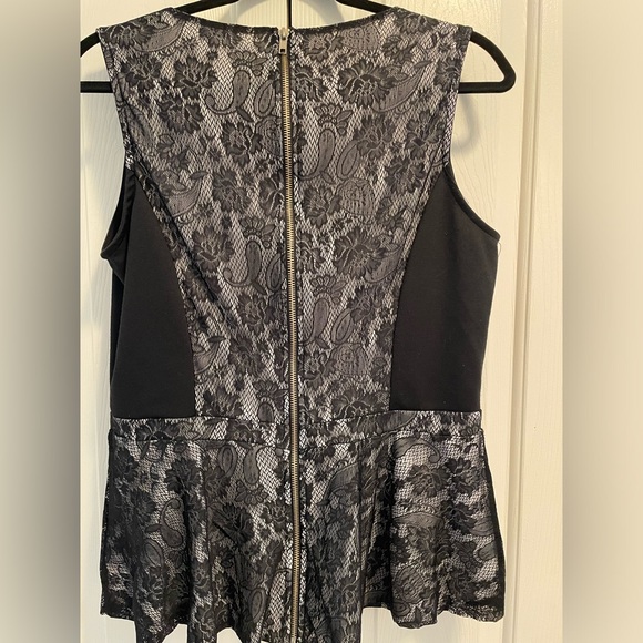 Lace peplum top - Picture 4 of 7